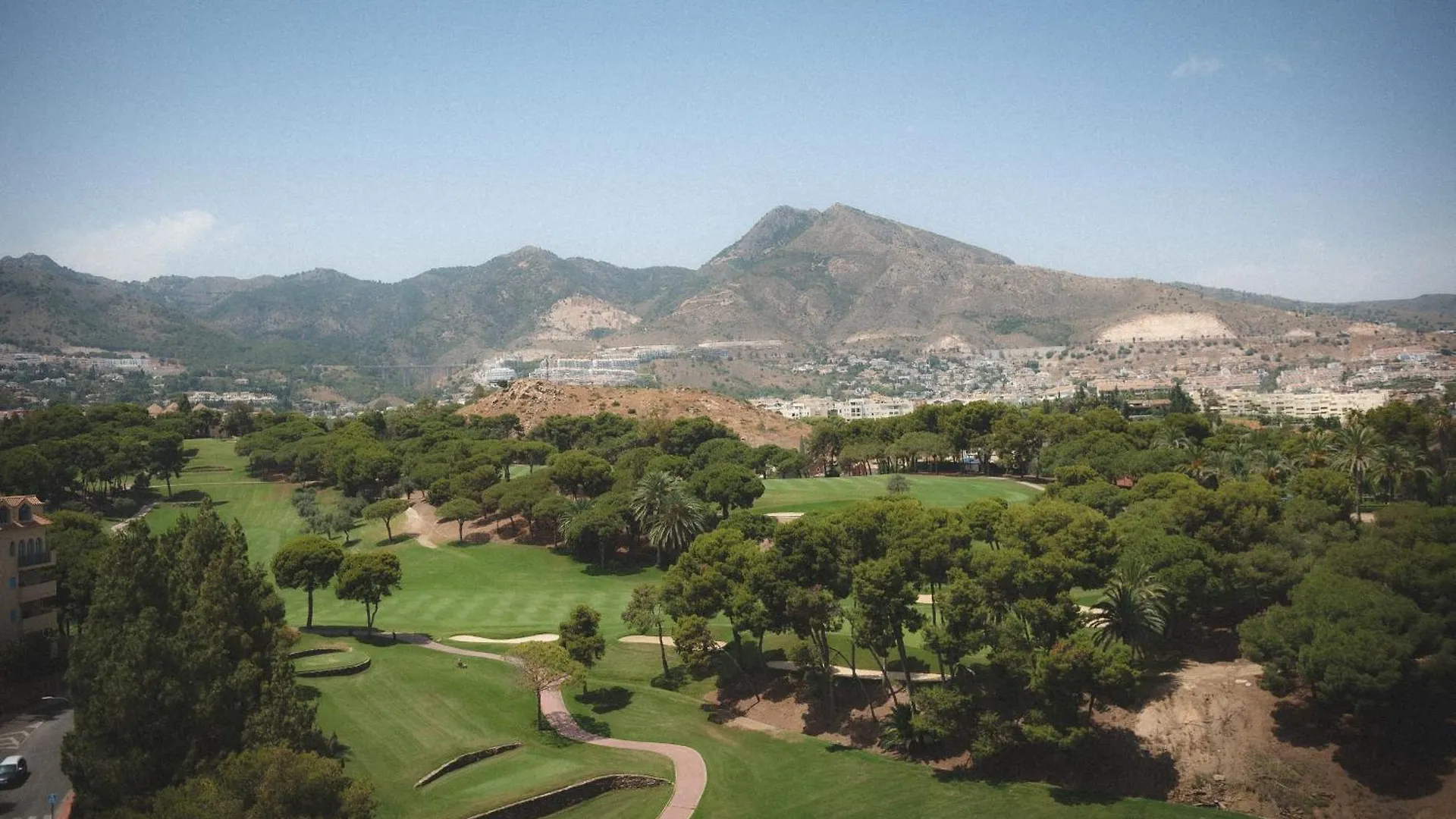 아파트 Hill View Benalmadena Appartment With Fresh Renovation